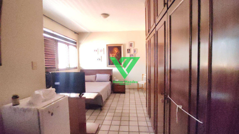 Imagem Casa com 5 Quartos à Venda, 390 m² em Manaíra - João Pessoa