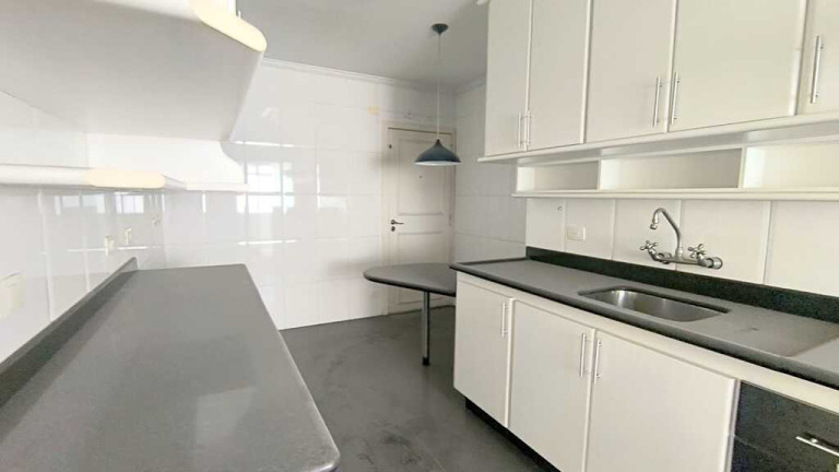 Imagem Apartamento com 3 Quartos à Venda, 129 m² em Itaim Bibi - São Paulo Imagem Apartamento com 3 Quartos à Venda, 129 m² em Itaim Bibi - São Paulo