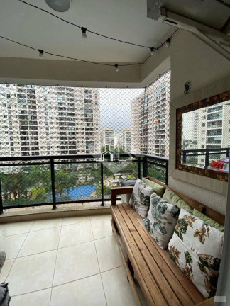 Imagem Apartamento com 2 Quartos à Venda, 70 m² em Jacarepaguá - Rio De Janeiro