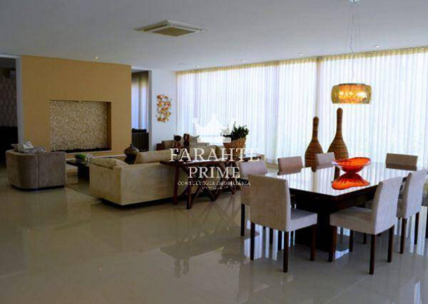 Imagem Casa com 6 Quartos à Venda, 1.982 m² em Acapulco - Guarujá Imagem Casa com 6 Quartos à Venda, 1.982 m² em Acapulco - Guarujá