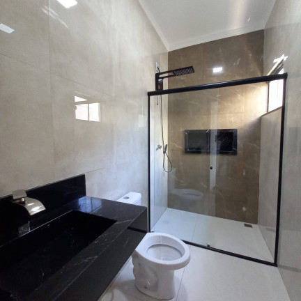 Imagem Casa com 3 Quartos à Venda, 140 m² em Jardim Belvedere - Caldas Novas Imagem Casa com 3 Quartos à Venda, 140 m² em Jardim Belvedere - Caldas Novas