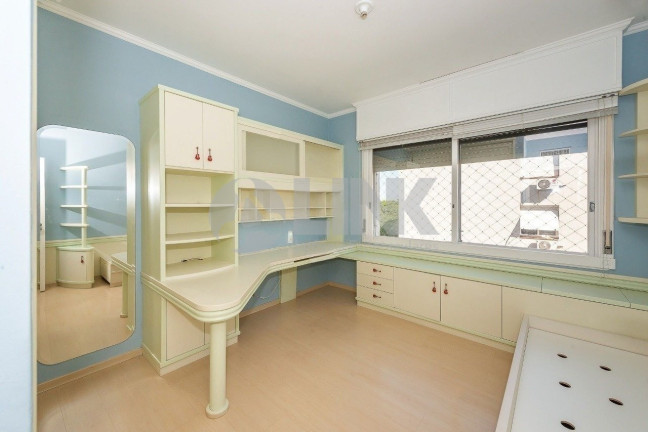 Imagem Apartamento com 4 Quartos à Venda, 283 m² em Moinhos De Vento - Porto Alegre