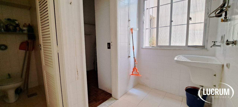 Imagem Apartamento com 2 Quartos à Venda, 73 m² em Copacabana - Rio De Janeiro Imagem Apartamento com 2 Quartos à Venda, 73 m² em Copacabana - Rio De Janeiro