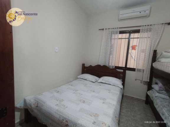 Imagem Casa com 3 Quartos à Venda, 340 m² em Jardim Indaiá - Bertioga Imagem Casa com 3 Quartos à Venda, 340 m² em Jardim Indaiá - Bertioga