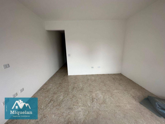 Imagem Sobrado com 3 Quartos à Venda, 200 m² em Vila Galvão - Guarulhos Imagem Sobrado com 3 Quartos à Venda, 200 m² em Vila Galvão - Guarulhos
