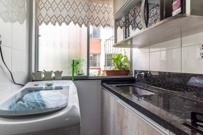 Imagem Apartamento com 2 Quartos à Venda, 63 m² em São João - Porto Alegre Imagem Apartamento com 2 Quartos à Venda, 63 m² em São João - Porto Alegre