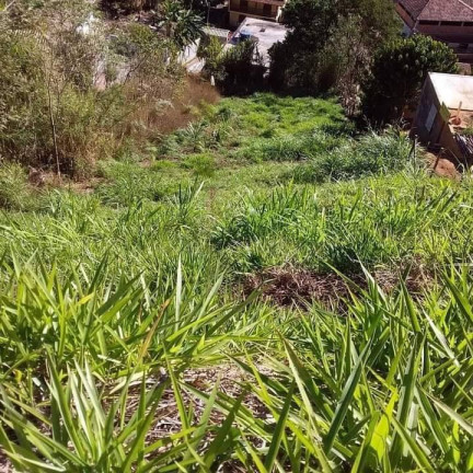 Terreno à Venda, 680 m² em Chácara Paraíso - Nova Friburgo