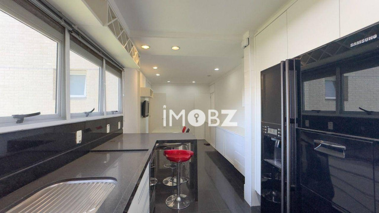 Imagem Imóvel com 4 Quartos para Alugar, 260 m² em Villaggio Panamby - São Paulo Imagem Imóvel com 4 Quartos para Alugar, 260 m² em Villaggio Panamby - São Paulo