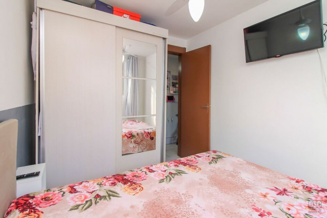 Imagem Imóvel com 2 Quartos à Venda, 43 m² em Vila Nova - Porto Alegre Imagem Imóvel com 2 Quartos à Venda, 43 m² em Vila Nova - Porto Alegre