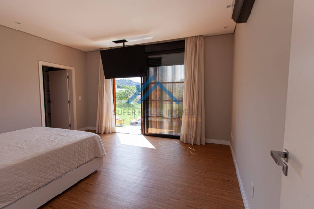 Imagem Casa com 4 Quartos à Venda, 400 m² em Tamboré - Santana De Parnaíba Imagem Casa com 4 Quartos à Venda, 400 m² em Tamboré - Santana De Parnaíba