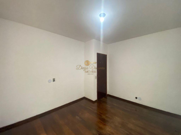 Imagem Casa com 3 Quartos à Venda, 212 m² em Granja Mafra - Teresópolis Imagem Casa com 3 Quartos à Venda, 212 m² em Granja Mafra - Teresópolis