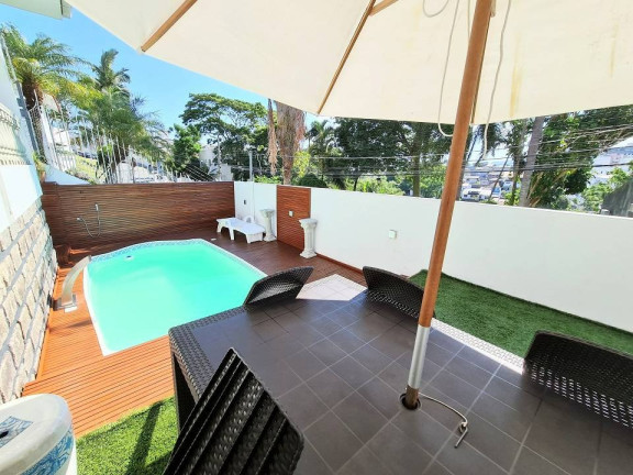 Imagem Casa com 4 Quartos à Venda, 220 m² em Itaguaçu - Florianópolis