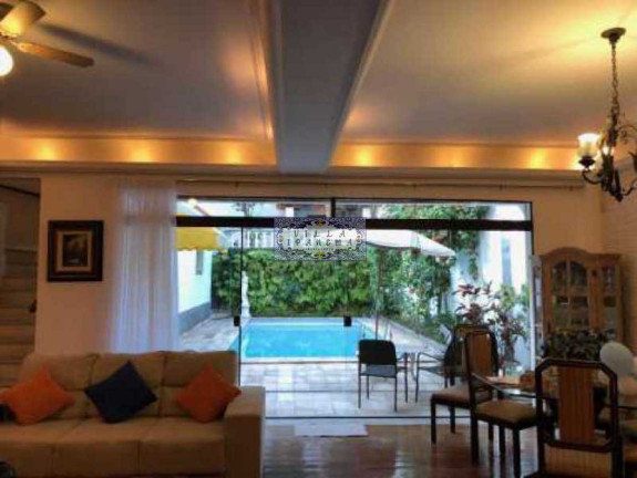Imagem Imóvel com 4 Quartos à Venda, 307 m² em Laranjeiras - Rio De Janeiro Imagem Imóvel com 4 Quartos à Venda, 307 m² em Laranjeiras - Rio De Janeiro