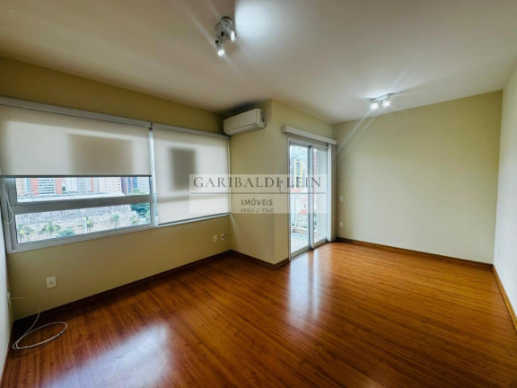 Imagem Imóvel com 2 Quartos à Venda, 74 m² em Cambuí - Campinas Imagem Imóvel com 2 Quartos à Venda, 74 m² em Cambuí - Campinas