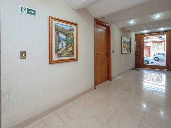 Imagem Apartamento com 3 Quartos à Venda, 83 m² em Menino Deus - Porto Alegre