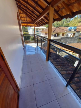 Imagem Casa com 3 Quartos à Venda, 917 m² em Chácara Paraíso - Nova Friburgo Imagem Casa com 3 Quartos à Venda, 917 m² em Chácara Paraíso - Nova Friburgo