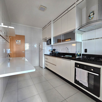 Imagem Apartamento com 2 Quartos à Venda, 100 m² em Ocian - Praia Grande Imagem Apartamento com 2 Quartos à Venda, 100 m² em Ocian - Praia Grande