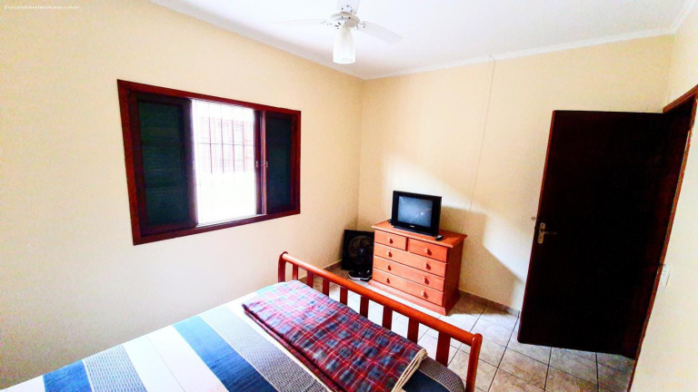 Imagem Casa com 3 Quartos à Venda, 292 m² em Cidade Nova Peruíbe - Peruíbe
