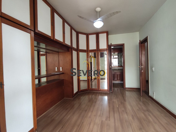 Imagem Apartamento com 4 Quartos à Venda, 180 m² em Icaraí - Niterói
