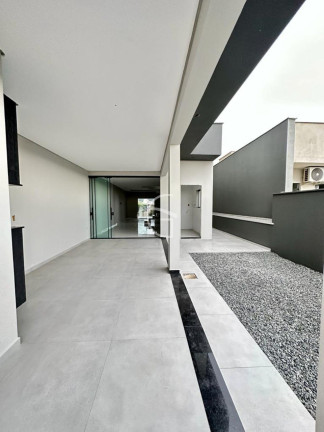 Imagem Casa com 3 Quartos à Venda, 191 m² em Iririú - Joinville