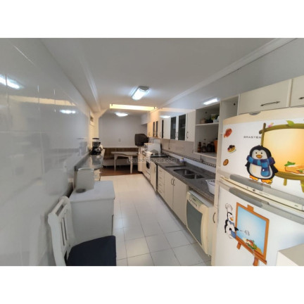 Imagem Apartamento com 2 Quartos à Venda, 175 m² em Centro - Balneário Camboriú
