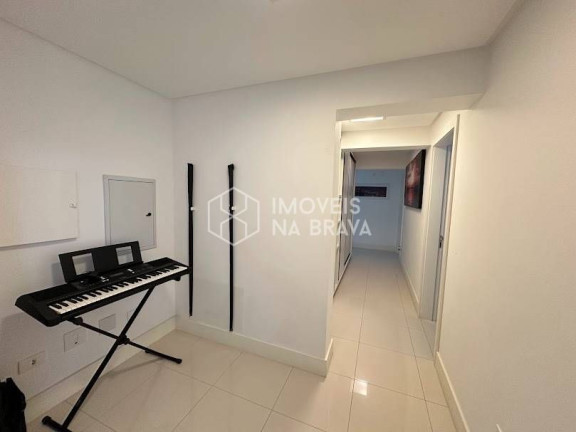 Imagem Apartamento com 4 Quartos para Temporada, 135 m² em Centro - Balneário Camboriú