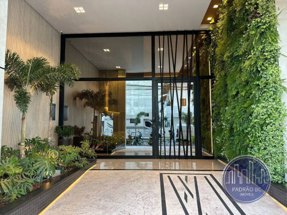 Imagem Apartamento com 3 Quartos à Venda, 133 m² em Centro - Balneário Camboriú Imagem Apartamento com 3 Quartos à Venda, 133 m² em Centro - Balneário Camboriú