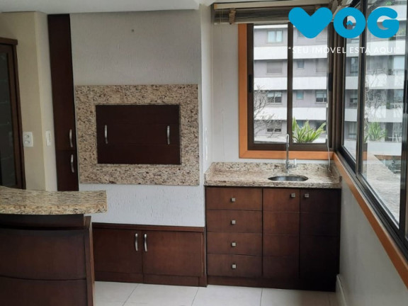Imagem Imóvel com 3 Quartos à Venda, 142 m² em Três Figueiras - Porto Alegre