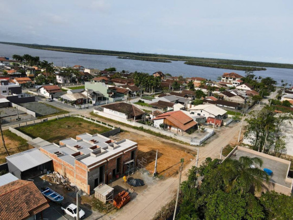 Imagem Casa com 3 Quartos à Venda, 73 m² em Costeira - Balneário Barra Do Sul Imagem Casa com 3 Quartos à Venda, 73 m² em Costeira - Balneário Barra Do Sul