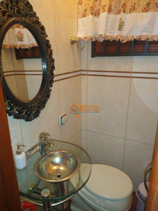 Imagem Sobrado com 3 Quartos à Venda, 350 m² em Parque Renato Maia - Guarulhos Imagem Sobrado com 3 Quartos à Venda, 350 m² em Parque Renato Maia - Guarulhos