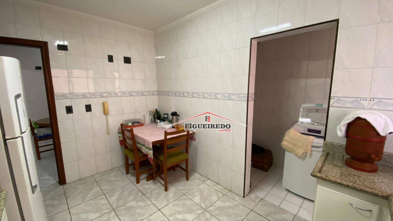 Imagem Apartamento com 2 Quartos à Venda, 100 m² em Canto Do Forte - Praia Grande Imagem Apartamento com 2 Quartos à Venda, 100 m² em Canto Do Forte - Praia Grande