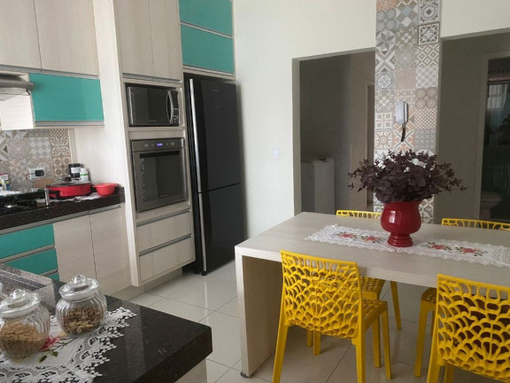 Casa com 3 Quartos à Venda, 324 m² em Vila Scarpelli - Santo André