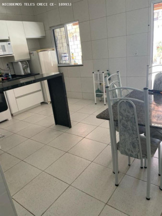 Imagem Casa com 2 Quartos à Venda, 65 m² em Araturi - Caucaia Imagem Casa com 2 Quartos à Venda, 65 m² em Araturi - Caucaia