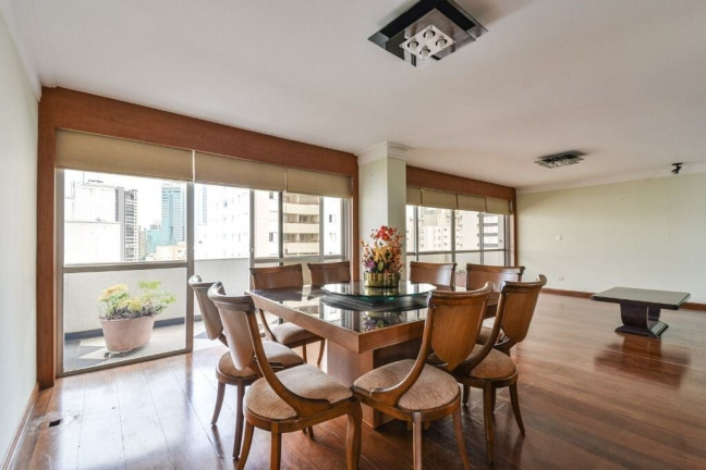 Imagem Apartamento com 3 Quartos à Venda, 241 m² em Aclimação - São Paulo
