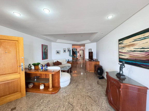 Imagem Apartamento com 4 Quartos à Venda, 250 m² em Centro - Cabo Frio