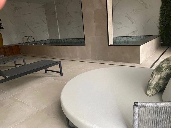 Imagem Apartamento com 2 Quartos à Venda, 84 m² em Meia Praia - Itapema Imagem Apartamento com 2 Quartos à Venda, 84 m² em Meia Praia - Itapema
