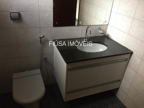 Imagem Sobrado com 4 Quartos à Venda, em Presidente Médici - Ribeirão Preto Imagem Sobrado com 4 Quartos à Venda, em Presidente Médici - Ribeirão Preto