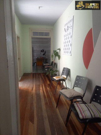 Casa com 3 Quartos à Venda, 175 m² em Centro - Pelotas