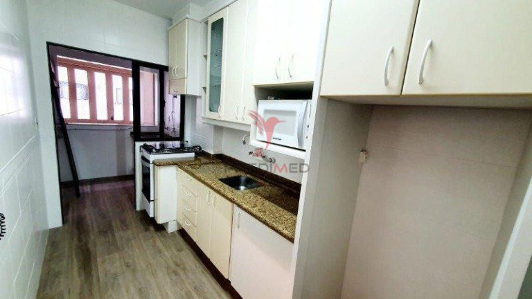 Imagem Apartamento com 3 Quartos à Venda, 121 m² em Centro - Balneário Camboriú Imagem Apartamento com 3 Quartos à Venda, 121 m² em Centro - Balneário Camboriú