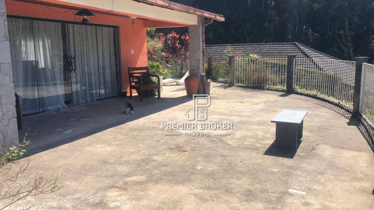 Imagem Casa com 4 Quartos à Venda, 124 m² em Ermitage - Teresópolis Imagem Casa com 4 Quartos à Venda, 124 m² em Ermitage - Teresópolis