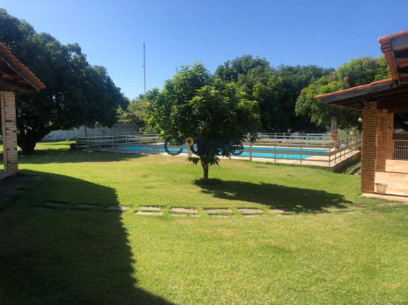 Imagem Casa com 4 Quartos à Venda, 3.449 m² em Messejana - Fortaleza Imagem Casa com 4 Quartos à Venda, 3.449 m² em Messejana - Fortaleza