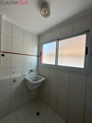 Imagem Imóvel com 2 Quartos à Venda, 80 m² em Canto Do Forte - Praia Grande Imagem Imóvel com 2 Quartos à Venda, 80 m² em Canto Do Forte - Praia Grande