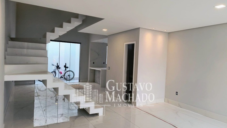 Imagem Casa com 3 Quartos à Venda, 220 m² em Morada Da Colina - Volta Redonda Imagem Casa com 3 Quartos à Venda, 220 m² em Morada Da Colina - Volta Redonda