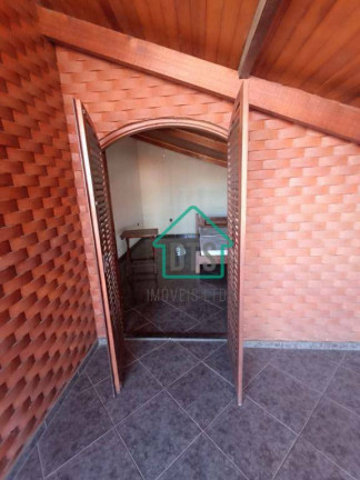 Imagem Casa com 5 Quartos para Alugar, 400 m² em Centro - Carapicuíba