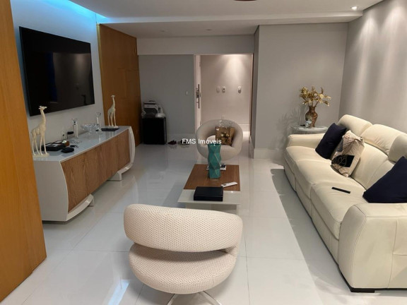 Imóvel com 2 Quartos à Venda, 106 m² em Vila Nova Conceição - São Paulo