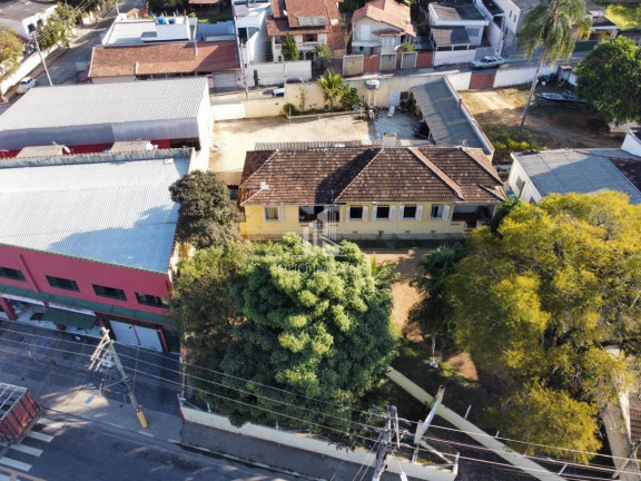 Imagem Casa com 4 Quartos à Venda, 430 m² em Centro - Santa Branca Imagem Casa com 4 Quartos à Venda, 430 m² em Centro - Santa Branca
