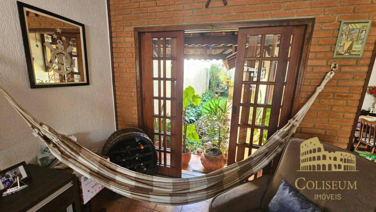 Imagem Casa com 3 Quartos à Venda, 165 m² em Canto Do Forte - Praia Grande Imagem Casa com 3 Quartos à Venda, 165 m² em Canto Do Forte - Praia Grande