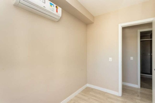 Imagem Apartamento com 2 Quartos à Venda, 64 m² em São João - Porto Alegre Imagem Apartamento com 2 Quartos à Venda, 64 m² em São João - Porto Alegre