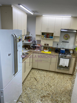 Imagem Casa com 4 Quartos à Venda, 213 m² em Praia Da Costa - Vila Velha Imagem Casa com 4 Quartos à Venda, 213 m² em Praia Da Costa - Vila Velha