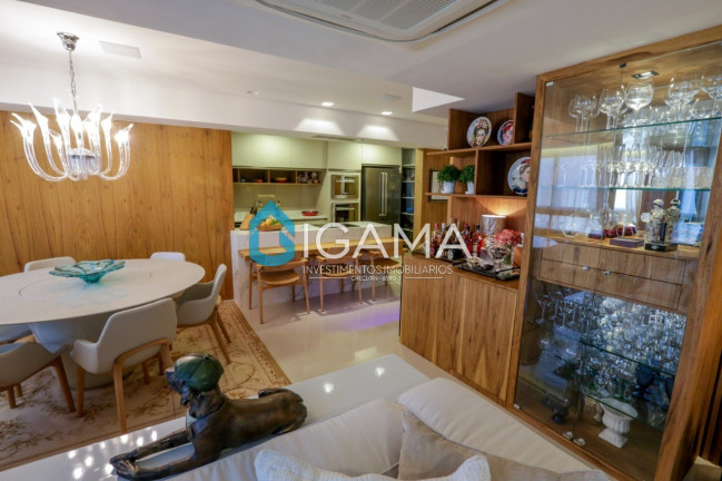 Imóvel com 3 Quartos à Venda, 146 m² em Barro Vermelho - Natal